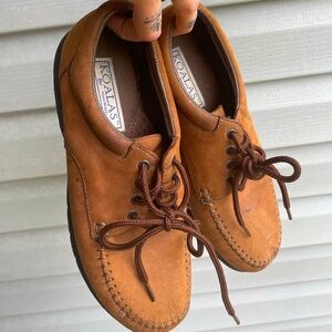 Koalas by Marie Woods Brown Suede Fashion Sneakers.  Size 7.5